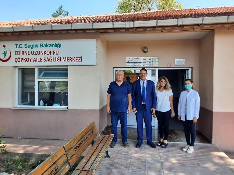 İl Sağlık Müdürümüz Uzm.Dr.Mustafa İshak YILDIRIM, Uzunköprü İlçemize bağlı Çöpköy Aile Sağlığı Merkezini (ASM) ziyaret etti.