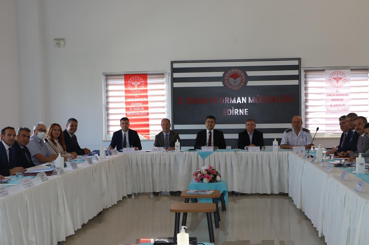 Bağımlılıkla Mücadele İl Koordinasyon Kurulu Toplantısı Edirne Valimiz Sn. H. Kürşat KIRBIYIK  Başkanlığında Yapıldı.
